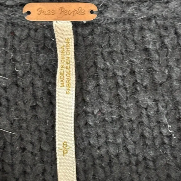 Free People Black Large Buttons Wool Blend Balloon Sleeves Long Cardigan Small - Picture 7 of 9